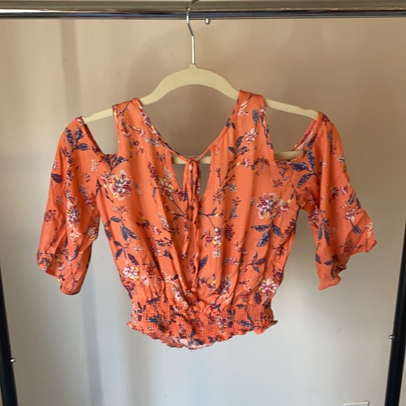 Floral crop top - Picture 2 of 2